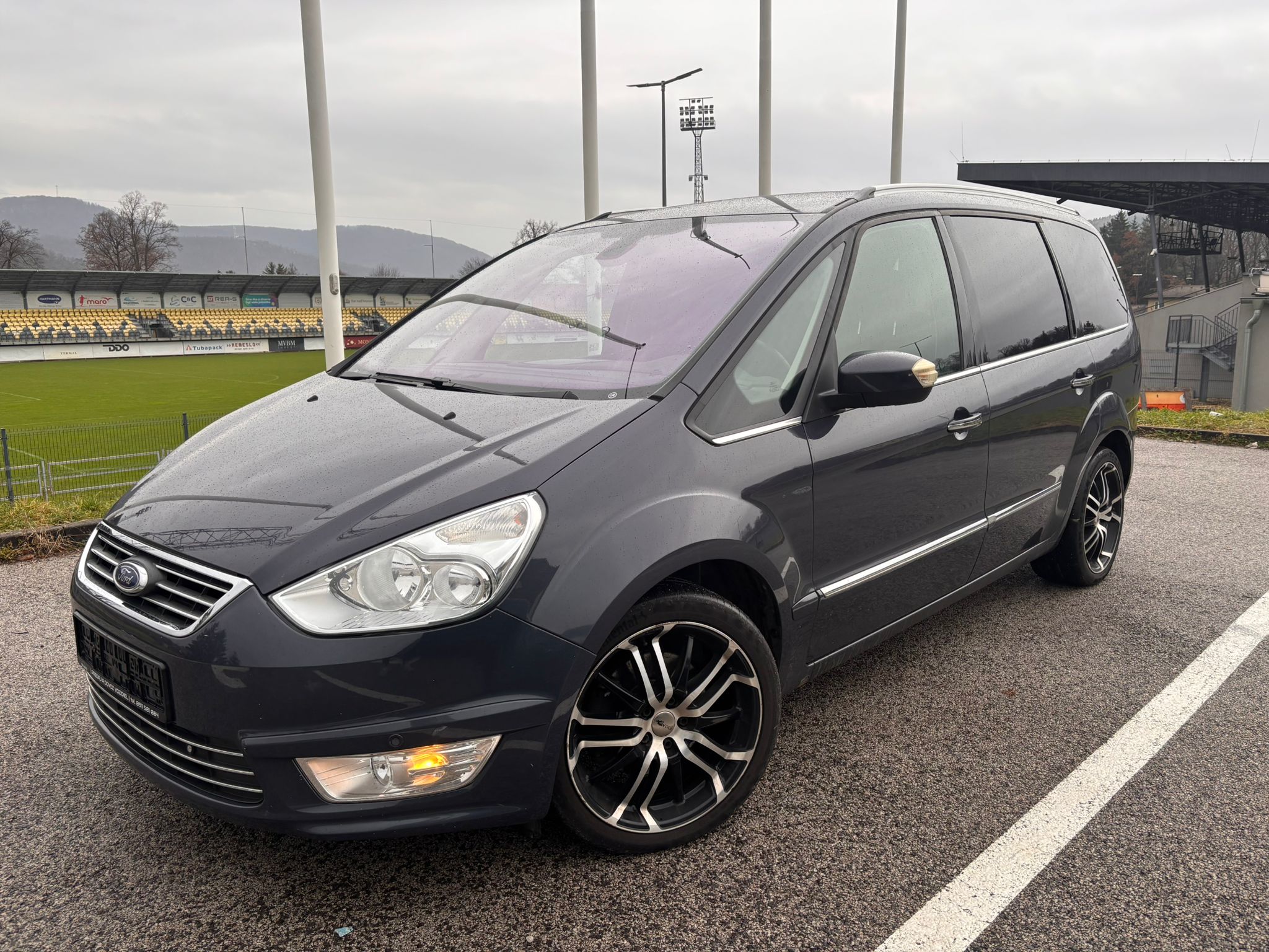 Ford Galaxy 2.0 TDCi Titanium