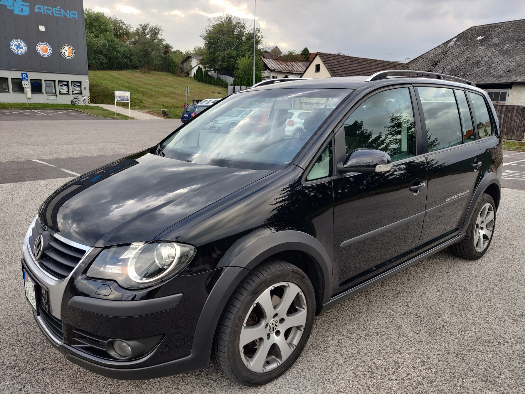 Volkswagen Touran Cross 2.0 TDI