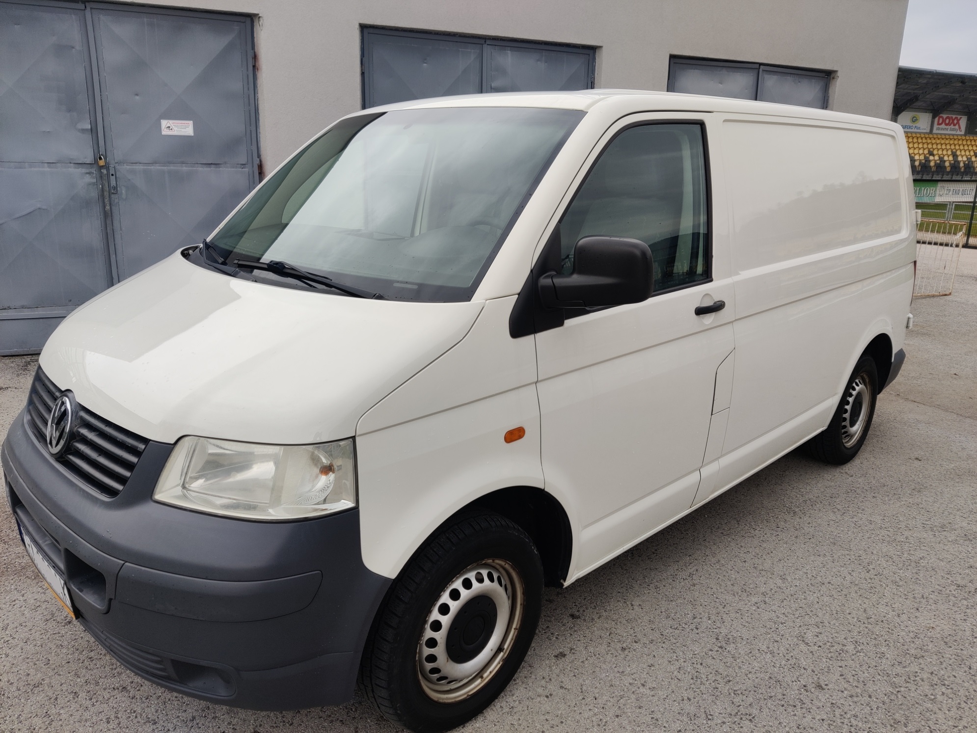 Volkswagen Transporter T5 1.9 TDI