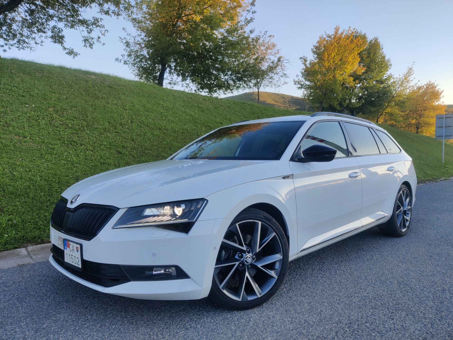 Škoda Superb 3 combi Sportline 2.0 TDI DSG 4 motion