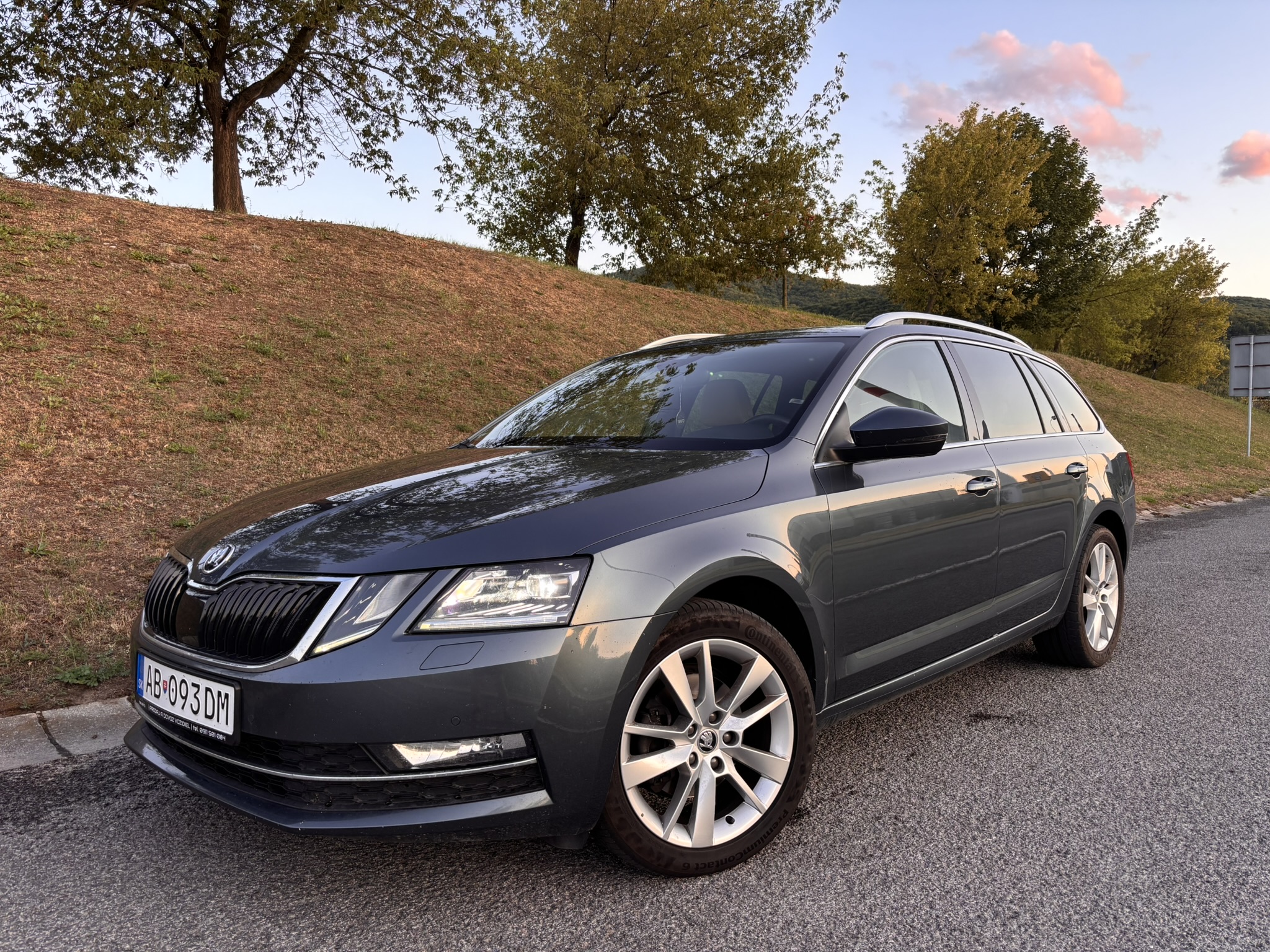 Škoda Octavia 3 Style combi 2.0 TDI DSG