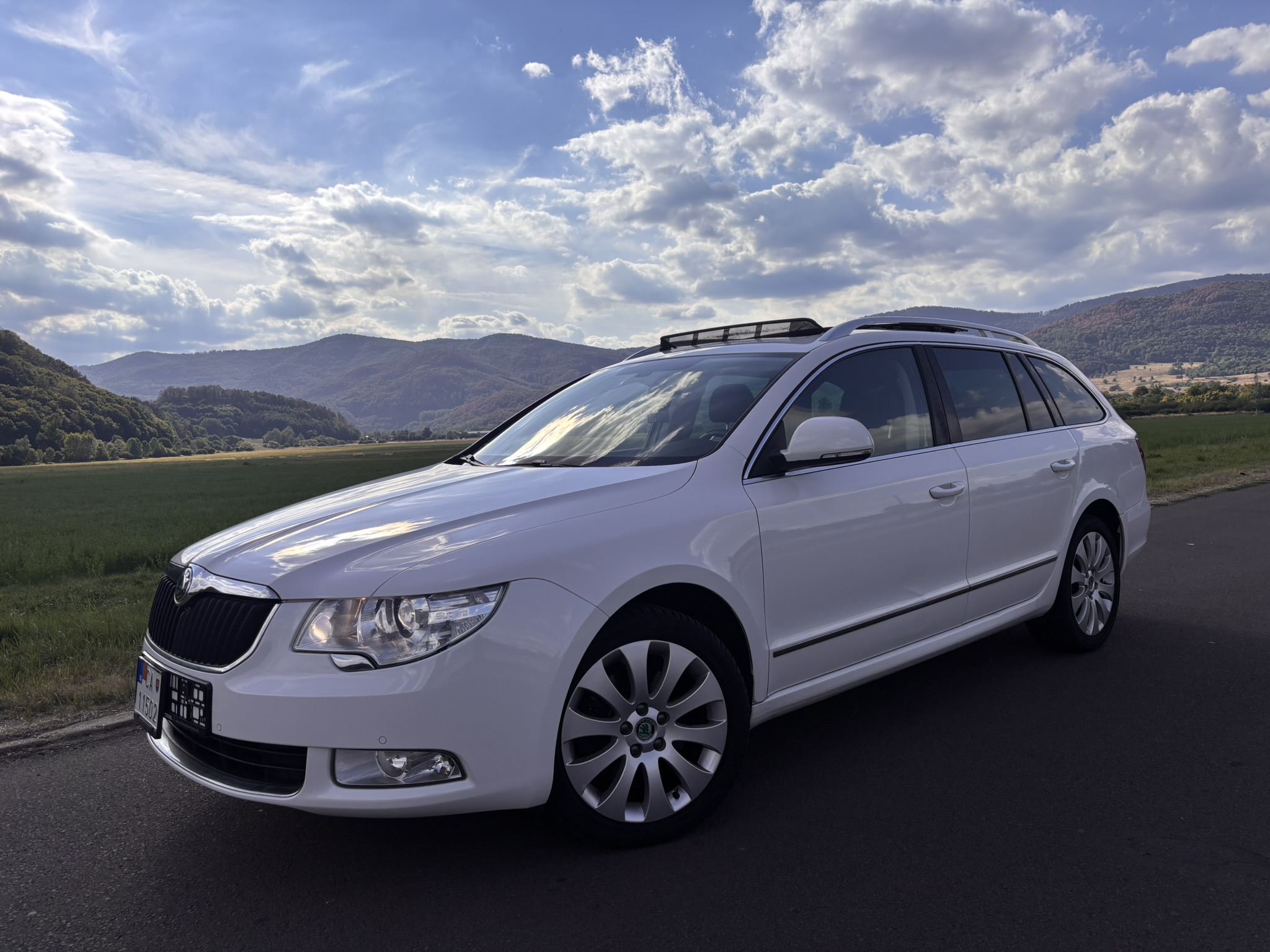 Škoda Superb 2 combi 2.0 TDI Elegance DSG